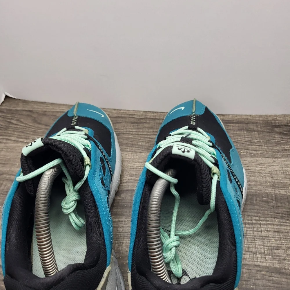 Nike Free Terra Vista NN Blue Black CZ1757-002 Men's Size 9.5 Shoes Sneakers